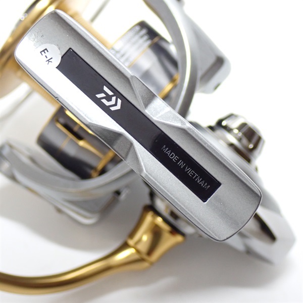 １８フリームスＬＴ５０００Ｄ－ＣＸＨ